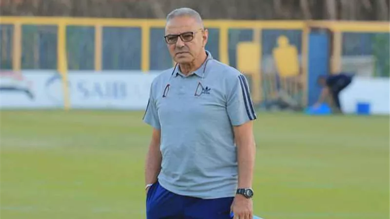طلعت يوسف: الشرط الجزائي أجبر اتحاد الكرة على استمرار 