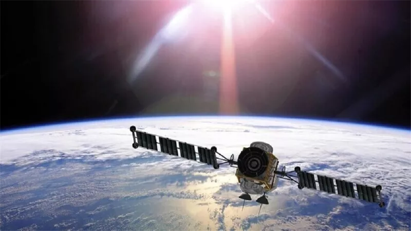 انهيار الأقمار الصناعية واختفاء الاشخاص .. حل لغز مثلث برمودا الفضائي