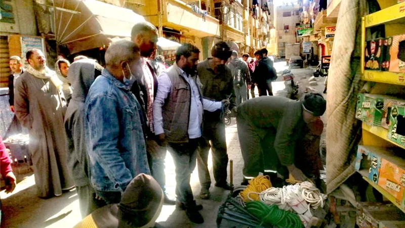 ازالة ٣٩ حالة تعدى وإشغالات و٥٠ إزالة إدارية فى حملة بالأقصر
