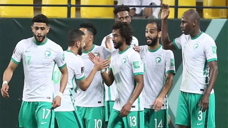 4 سيناريوهات تمنح السعودية بطاقة التاهل لكأس العالم 2022.. شاهد