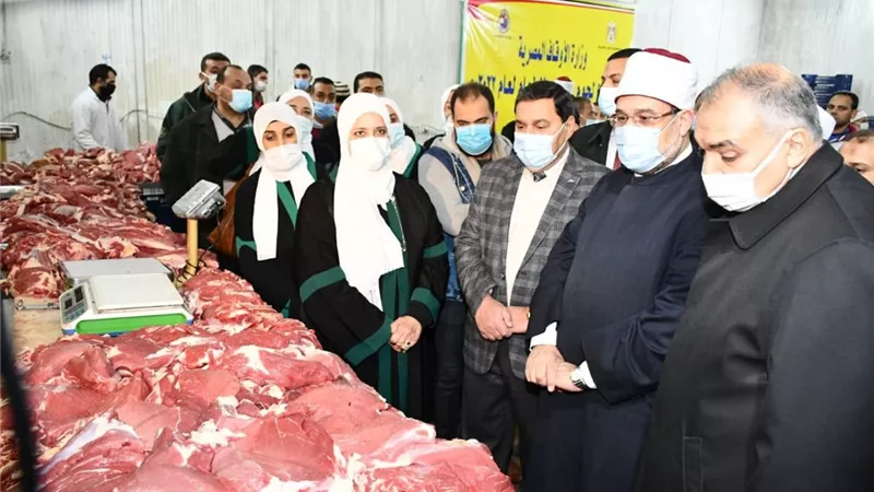 وزير الأوقاف يطلق 