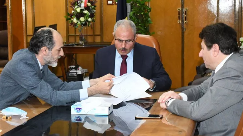 إنشاء مركز للأورام بمستشفى جامعة القناة لخدمة5 محافظات