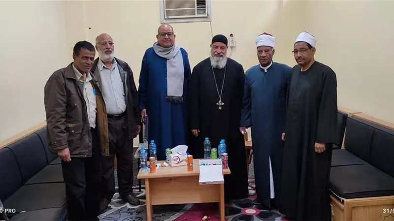 مخاطر الفكر المتطرف ندوة بفرع المنظمة العالمية لخريجى الأزهر الشريف والكنيسة بالبحر الأحمر