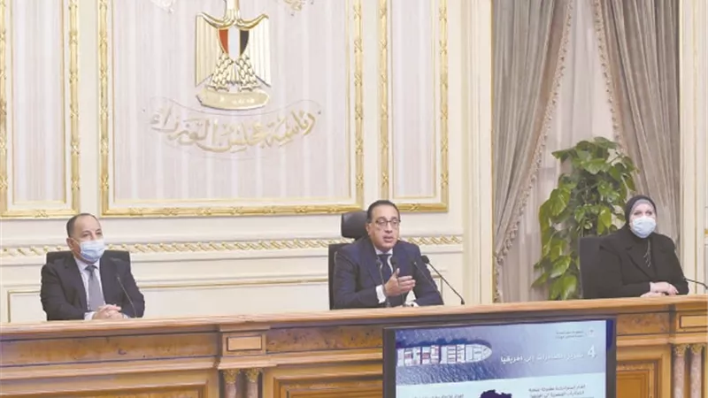 رئيس الوزراء: الحكومة تتوجه بشكل قوي وداعم.. لتعميق الصناعة المحلية