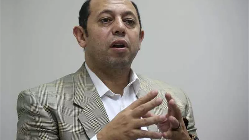 تفاصيل منع قائمة احمد سليمان من دخول الزمالك