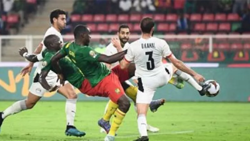مصر والكاميرون يلجأن للأشواط الأضافية بعد انتهاء الوقت الأصلى بالتعادل السلبى