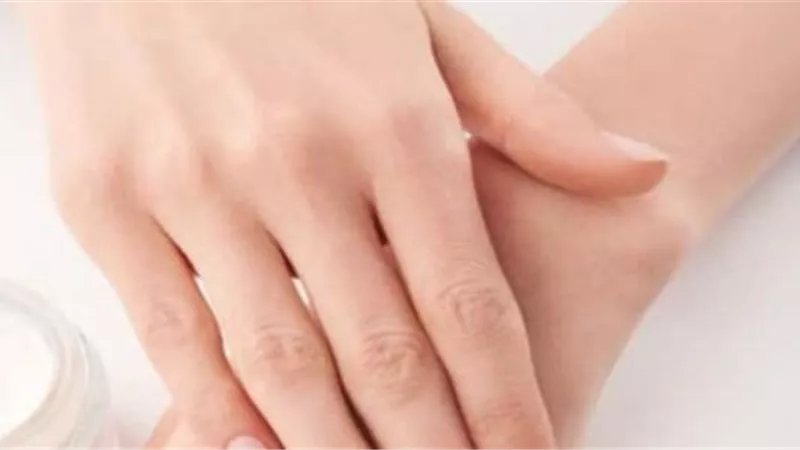 الصحة تحذر.. توجه لمكان دافىء حال ظهور علامات التثليج في جلدك