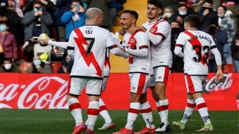 فالنسيا وفاييكانو يتأهلان لنصف نهائى كأس ملك إسبانيا
