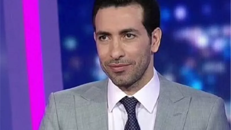 شاهد بالفيديو .. فرحة ابوتريكة الهيستيرية بعد فوز منتخب مصر على الكاميرون