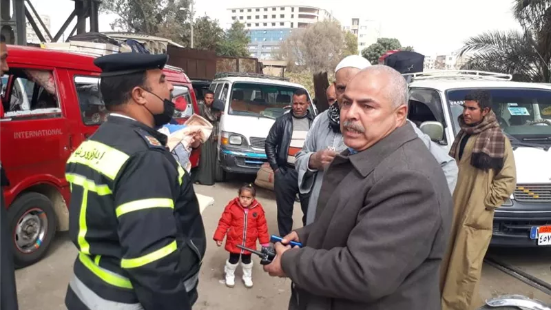 محافظ االمنيا : لا زيادة في تعريفة المواصلات وحملات مكثفة على مواقف السيارات