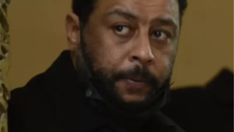 محمد جمعة .. أشكر الجميع على تقديم واجب العزاء فى والدتى