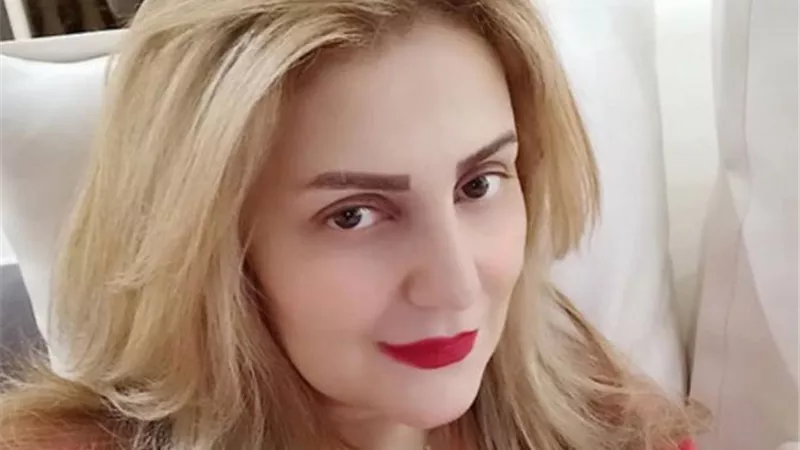 رانيا محمود ياسين ترد على منتقدي تعليقها عن منى زكى