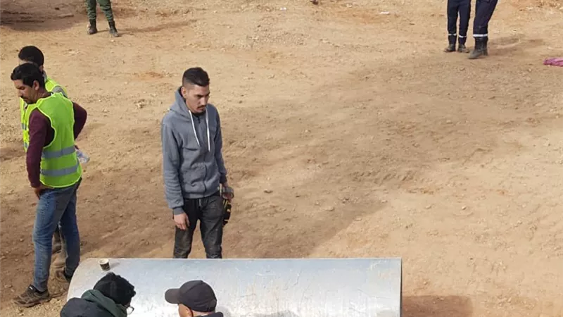 أمتار حاسمة.. حفر نفق للوصول إلى الطفل ريان.. فيديو