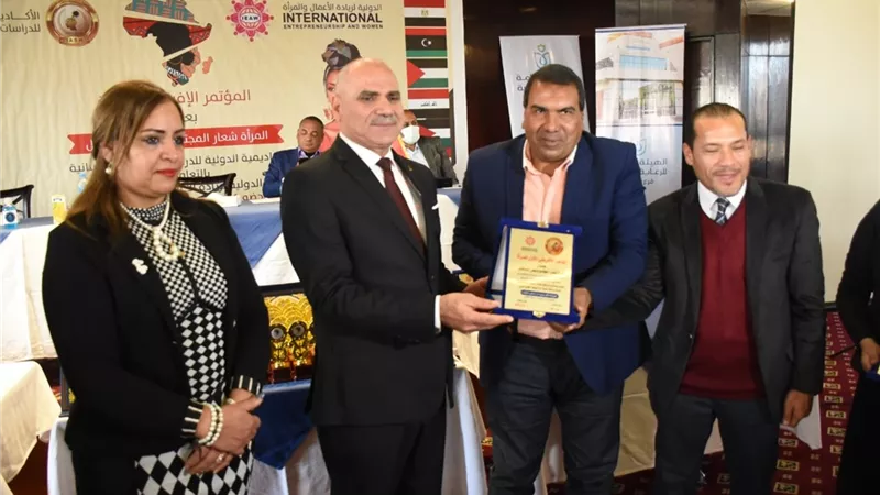 رئيس جامعة الأقصر يشهد افتتاح المؤتمر الأفريقي الأول للمرأة