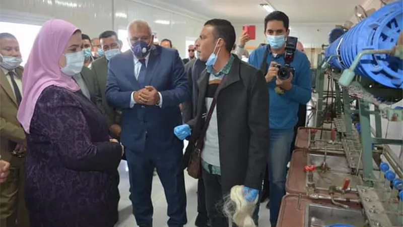 واحة حرير الخارجة تلقي إشادة القباج فى مستهل جولتها التفقدية للمشروعات