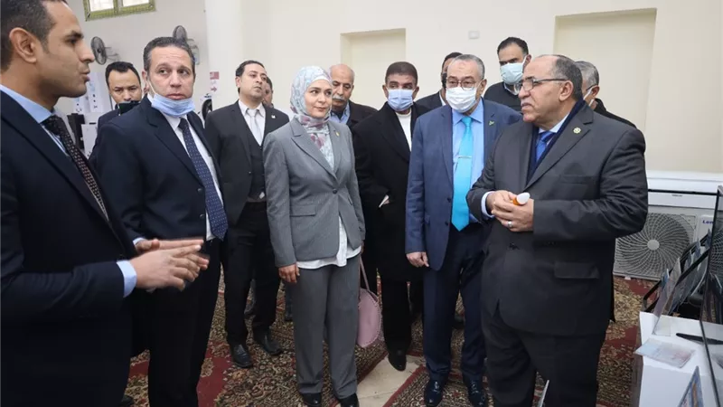 افتتاح معرض نقابة المهندسين المصرية للأجهزة الكهربائية بالتعاون مع الإنتاج الحربى