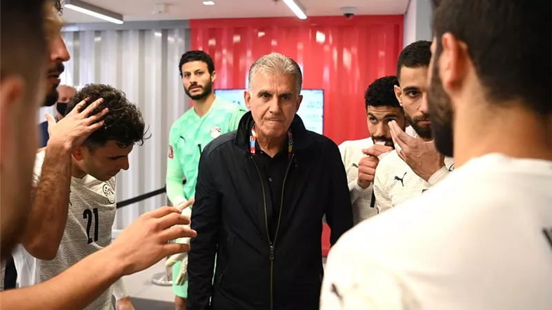 مصر ضد السنغال.. كيروش يقود الفراعنة فى نهائى أمم أفريقيا من المدرجات