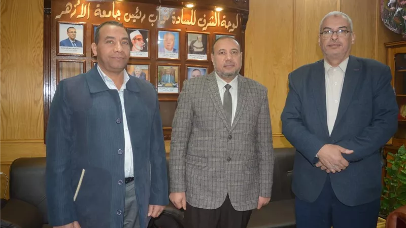 تعاون مشترك بين جامعة الأزهر للوجه القبلي وتعليم الكبار بأسيوط