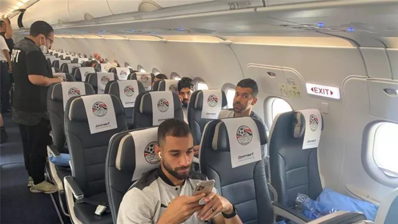وصول بعثة منتخب مصر إلى القاهرة قادمة من الكاميرون