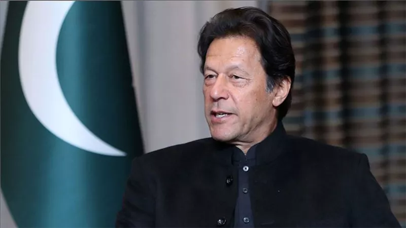 عمران خان يصف اجتماعه مع الرئيس الصيني بـ
