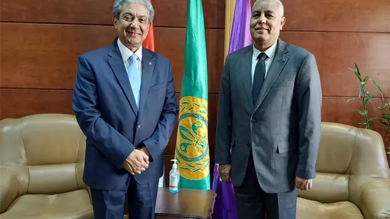 رئيس جامعة جنوب الوادى يبحث آفاق التعاون بين الجامعة والمنظمة الكشفية العربية