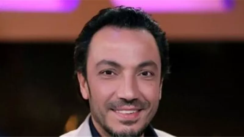 طارق لطفى ينتهى من 