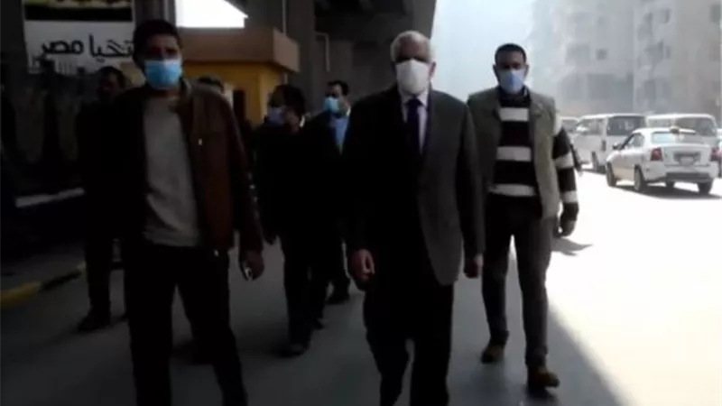 محافظ الجيزة للمواطنين : متدفعوش قرش زيادة فى المواصلات