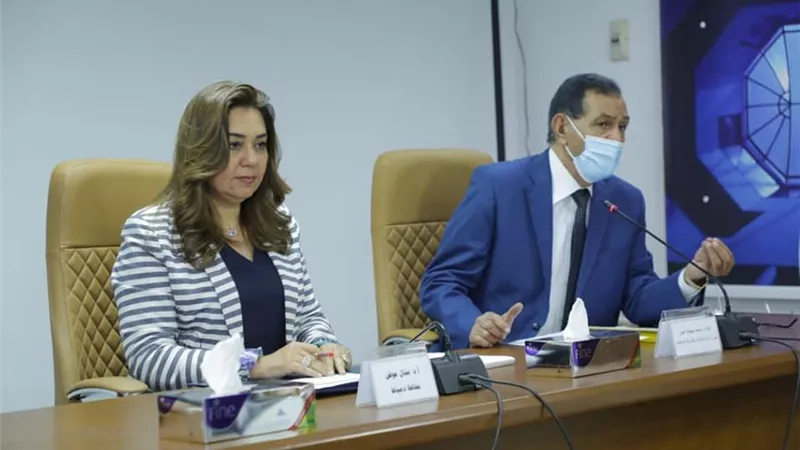 محافظ دمياط تقرر.. إزالة الإعلانات المخالفة