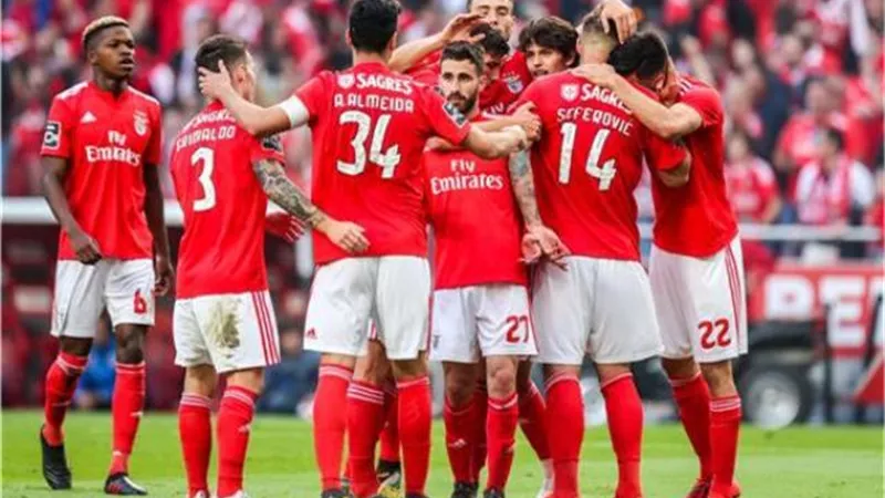 الدورى البرتغالى .. بنفيكا يهزم تونديلا بثلاثية