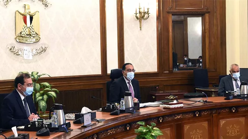 مدبولي: الدولة تعمل على توافر المواد الخام لتصنيع المواسير وزيادة قدرات التصنيع المحلية