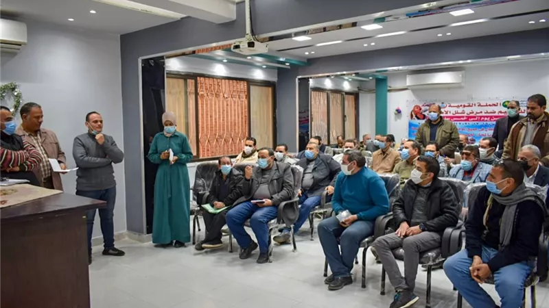 وكيل وزارة الصحة بالشرقية يجتمع بمشرفي الوقائي لمناقشة الخطة الوقائية بالإدارات الصحية