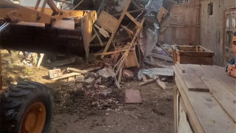 إزالة ٣٨ حالة تعدي على أملاك الدولة بدمياط