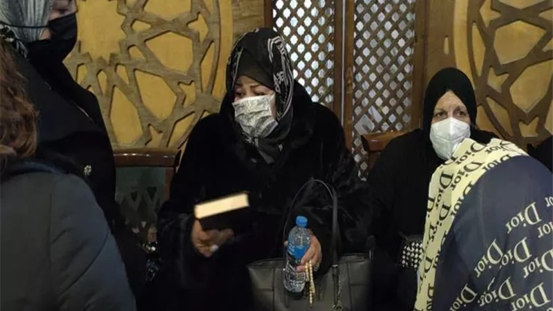 عفاف شعيب فى عزاء المخرج جلال الشرقاوى