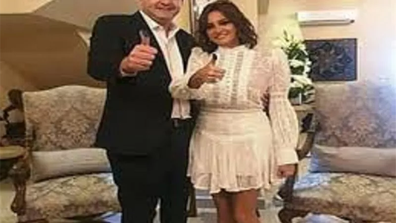 زوج بشرى يدعمها فى دور العرض بفيلمها الجديد