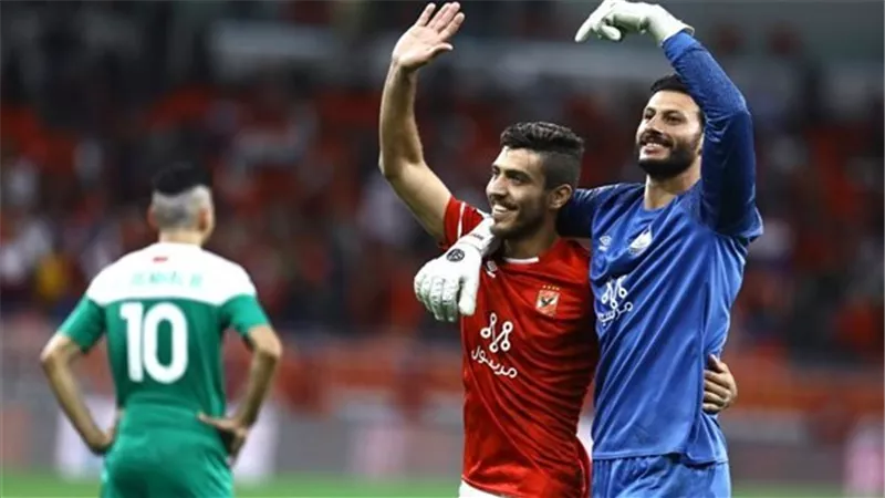 خالد الغندور يهاجم لاعب الأهلى ويحمله الخسارة امام بالميراس