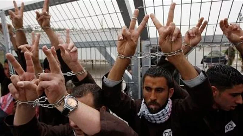إصابة 60 أسيرا فلسطينيا داخل أحد سجون الاحتلال بفيروس كورونا