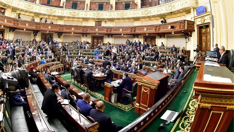 رئيس البرلمان يحيل 30 اقتراح برغبة مقدم من النواب إلى الحكومة