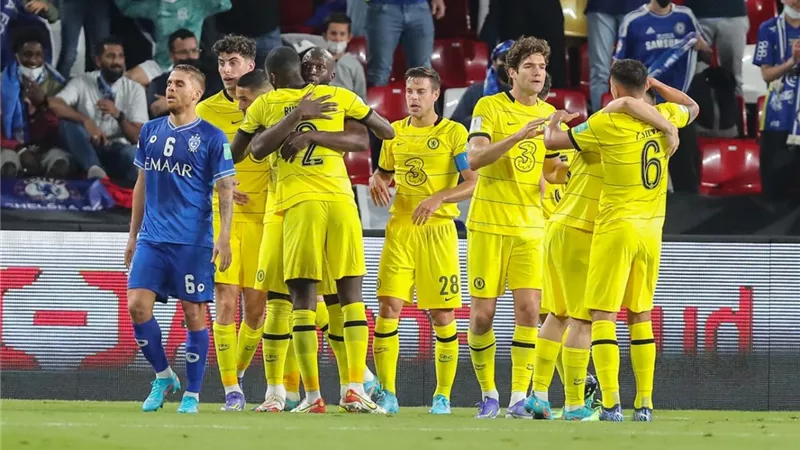 شاهد إحتفال تشيلسى بهدف التقدم أمام الهلال .. صور