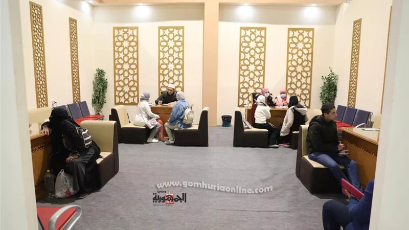 ١٥ ألف فتوى.. حصاد ركن الفتوى بجناح الأزهر بمعرض القاهرة الدولي للكتاب