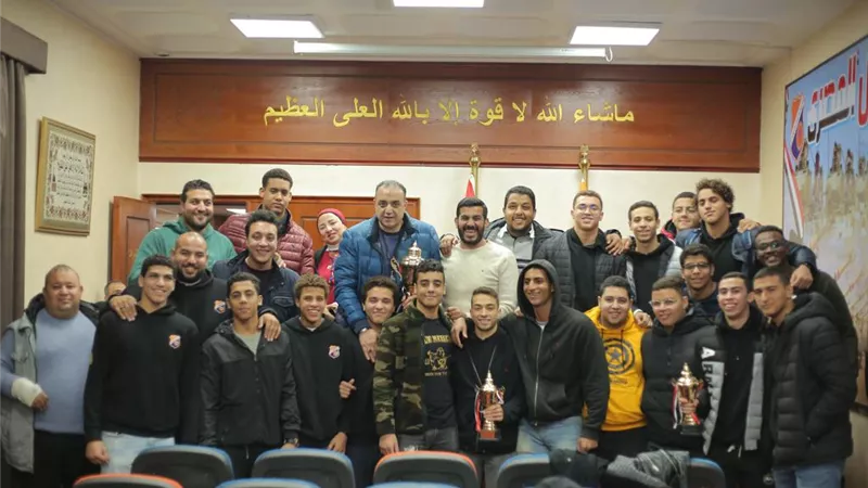 الشمس يكرم أبطال الدورى لكرة الماء