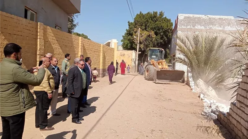 محافظة المنيا: ازالة ٤٤ حالة تعدى على الاراضى فى المنيا وسمالوط وديرمواس