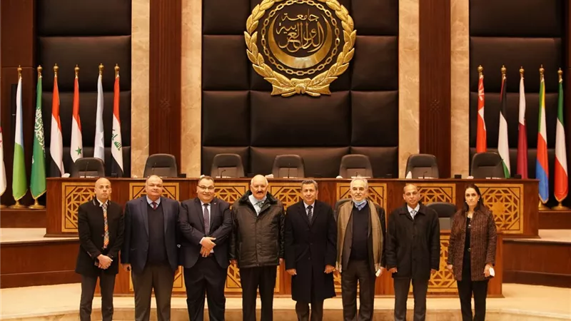 وفد من جامعة الزرقاء يزور المقر الرئيسي للأكاديمية العربية للعلوم والتكنولوجيا والنقل البحري بأبي قير