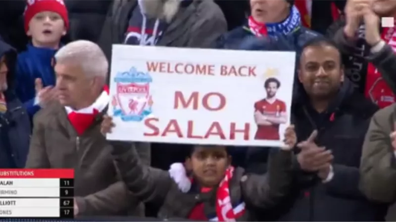 استقبال حافل لـ محمد صلاح أثناء مشاركته أمام ليستر سيتي
