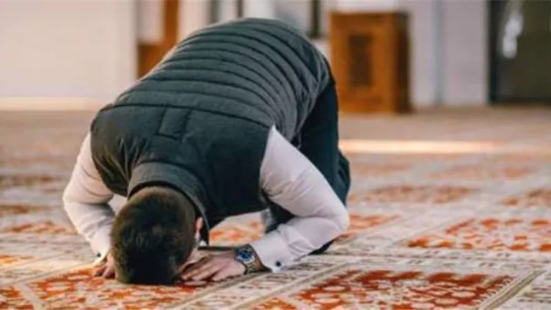 هل صلاة التوبة..مشروعة؟