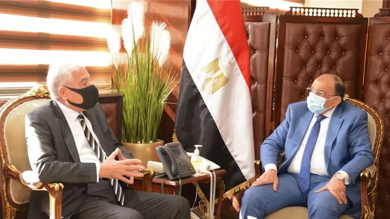 شعراوى وفودة يناقشان استعدادات شرم الشيخ لاستضافة مؤتمر التغيرات المناخية