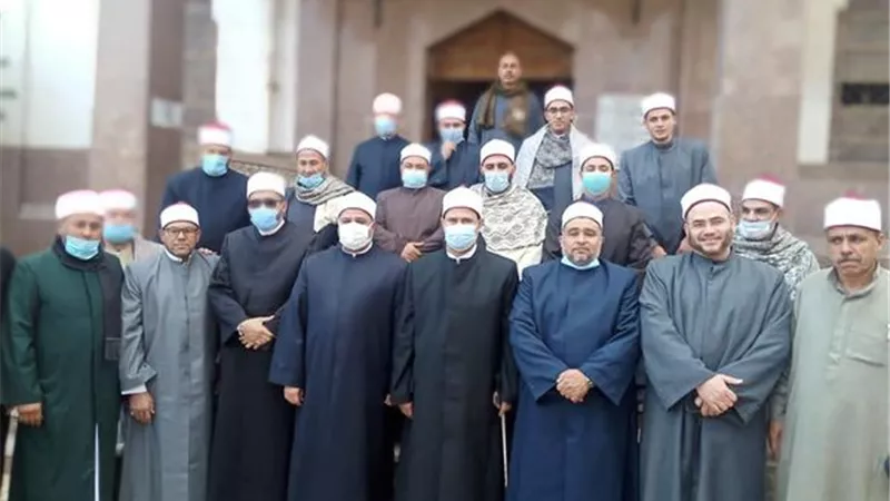 مدير أوقاف الإسماعيلية يقود قافلة دعوية بالتل الكبير..صور