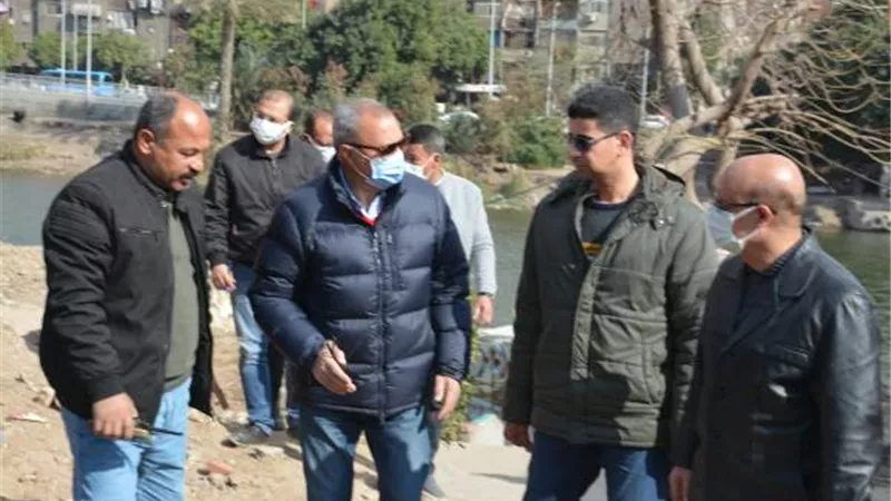 الهجان يوجه برفع جميع الاشغالات وتحرير محاضر للمخالفين بشرق وغرب شبرا الخيمة