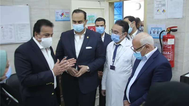 عبدالغفار و السبكي و الغضبان يتفقدون مستشفى النصر التخصصي ببورسعيد