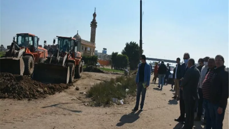 محافظ القليوبية يتابع ازالة 30 حالة تعدي بطريق مصر اسكندرية الزراعى