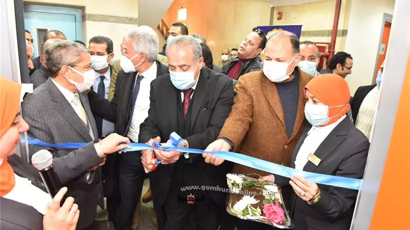 وزير التموين ومحافظ أسيوط يفتتحان المجمع النموذجي المتكامل بالغرفة التجارية المصرية بالمحافظة و3 اخرين عبر الفيديو كونفرانس